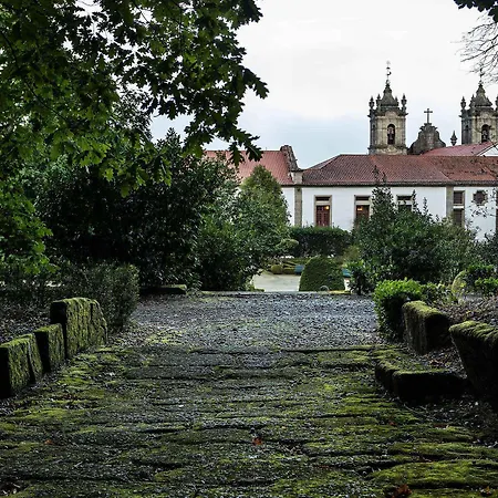 Mosteiro De 5* Гимарайнш