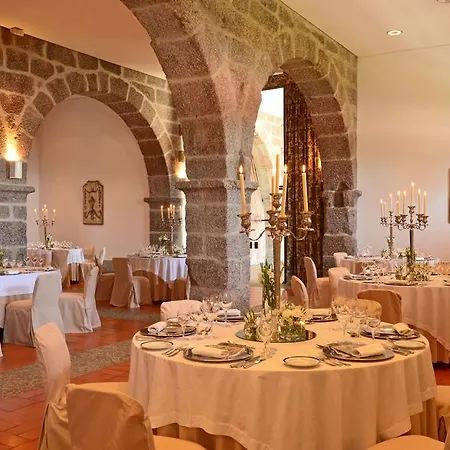 Hotel Mosteiro De 5*