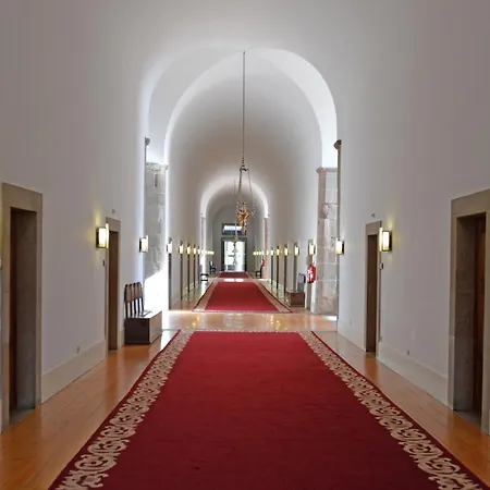 Отель Mosteiro De 5*