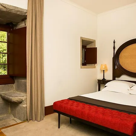 Mosteiro De 5* Guimarães