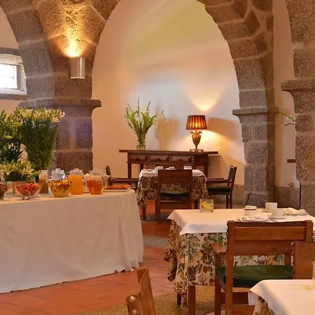 Mosteiro De Hotel Guimarães