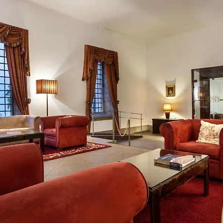 Mosteiro De 5* Guimarães