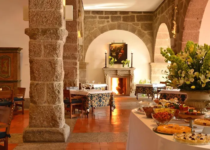 Mosteiro De Hotel Guimarães