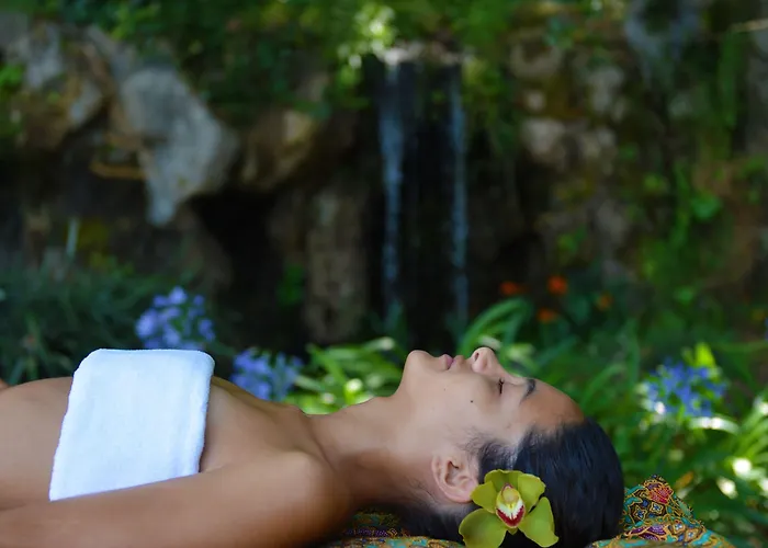 Mosteiro De מלון גימראייש